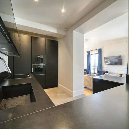 Ref 1392 - Palais Des Festivals For Rent Apartment *