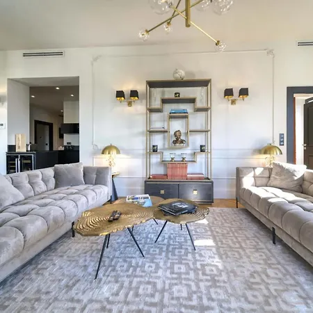 Ref 1392 - Palais Des Festivals For Rent